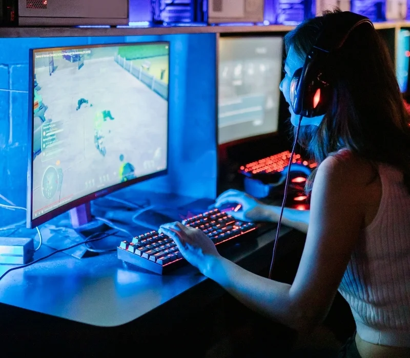 Ali Uğur Aktepe, gelişmiş görüntüleme teknolojileri, oyun ve eğlence sektörü, LED ekran teknolojisi, XR teknolojisi, sanal gerçeklik