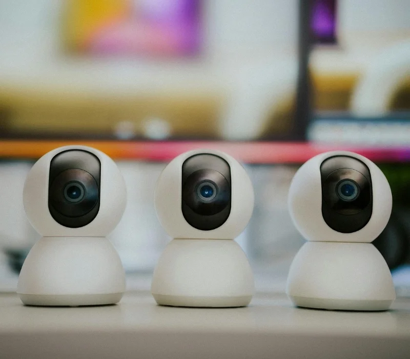 Yapay zeka destekli güvenlik kameraları, yapay zeka güvenlik, akıllı güvenlik kameraları, güvenlik teknolojisi, Ali Uğur Aktepe, güvenlik kameralarının güvenliği, yapay zeka güvenlik sistemleri